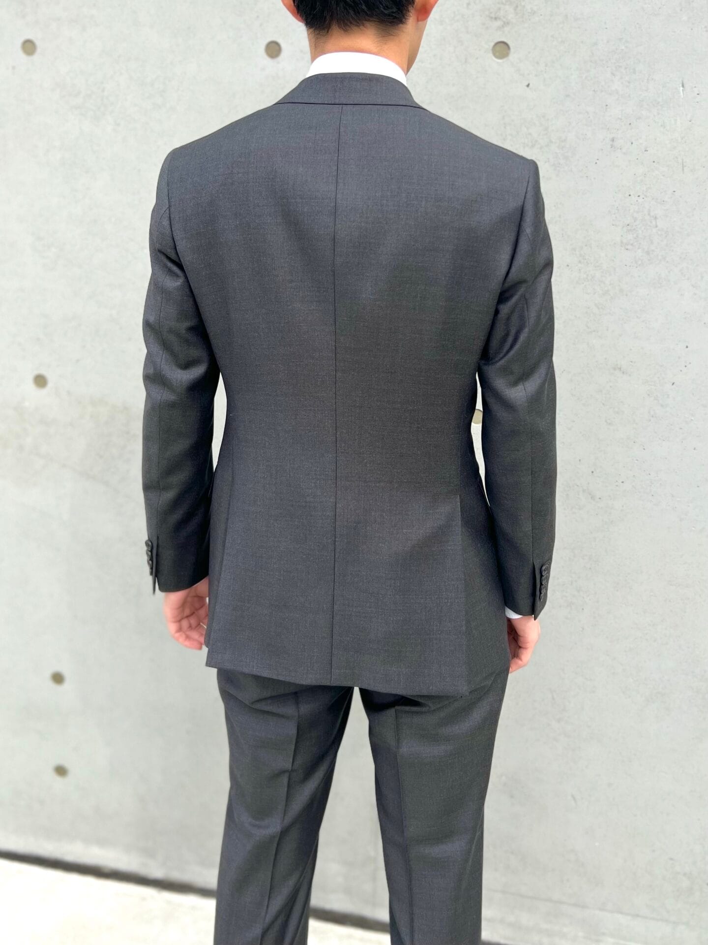 後ろ姿、気にしてますか?男の背中、大事です! - テーラー・ブレイズ
